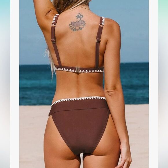 New CUPSHE Brown Bikini Set Triangle Top Mid Waist Adjustable Straps Halter, S - Picture 2 of 4